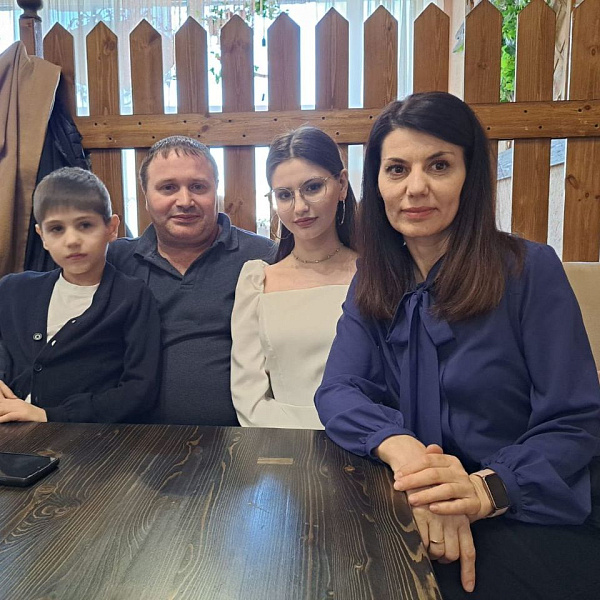 Елена Толмач