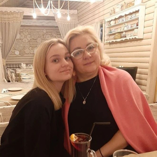 Весна Перепекина и 4 подопечных фонда