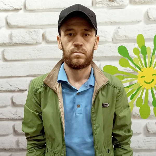 Эльдор Акрамов