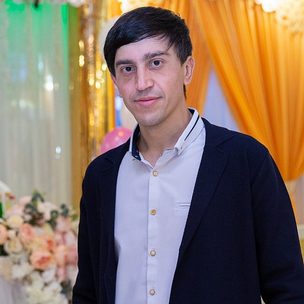 Газарян Арсен