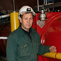 Виктор Хлопков